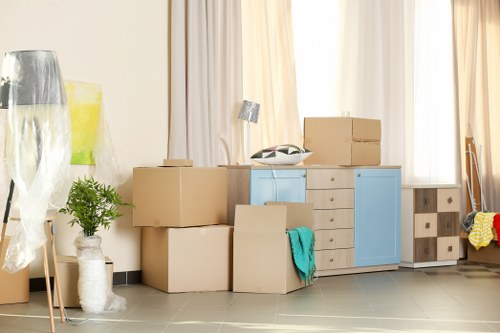 Secure furniture storage units in Goldersgreen for household items